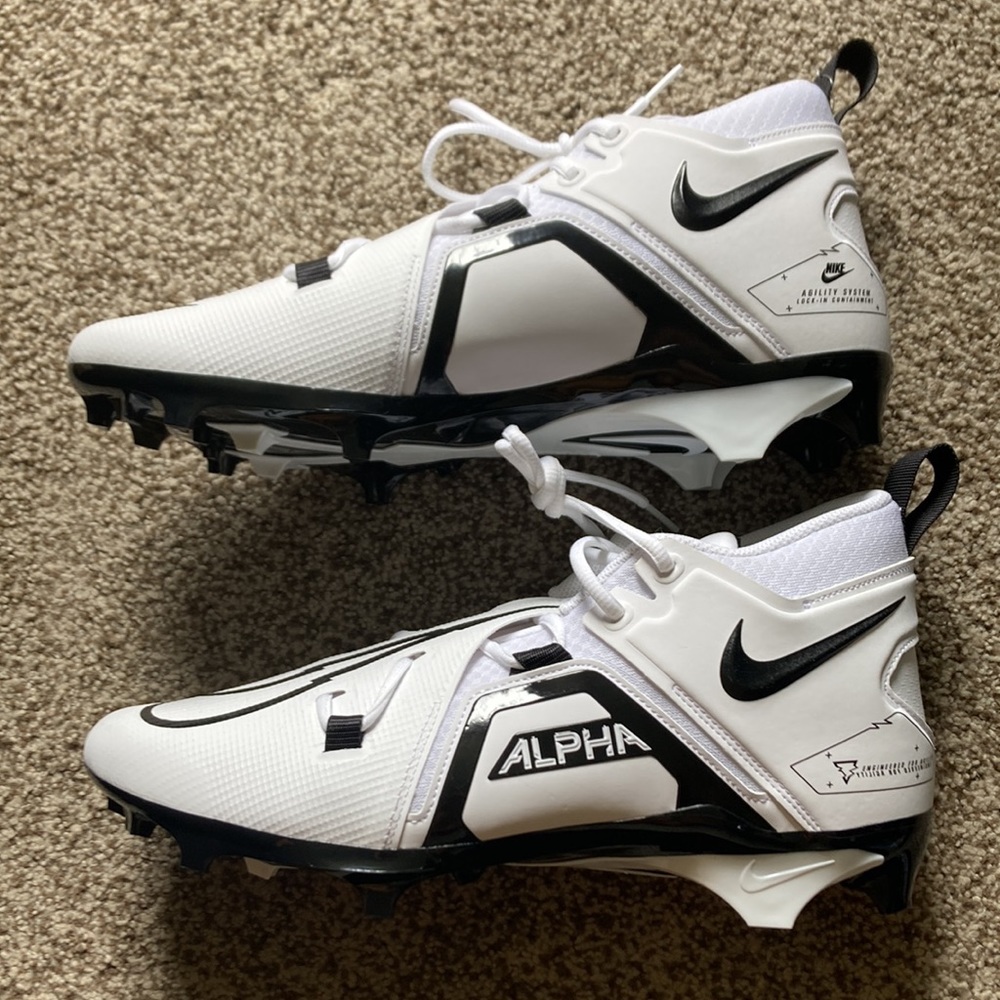 Men’s NIKE Alpha Menace White & Black Football Linemen Cleats - Size 13
